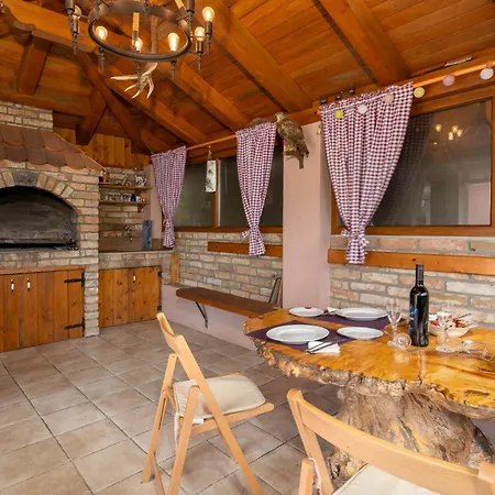 1 Bedroom Amazing In Appartamento Kastav