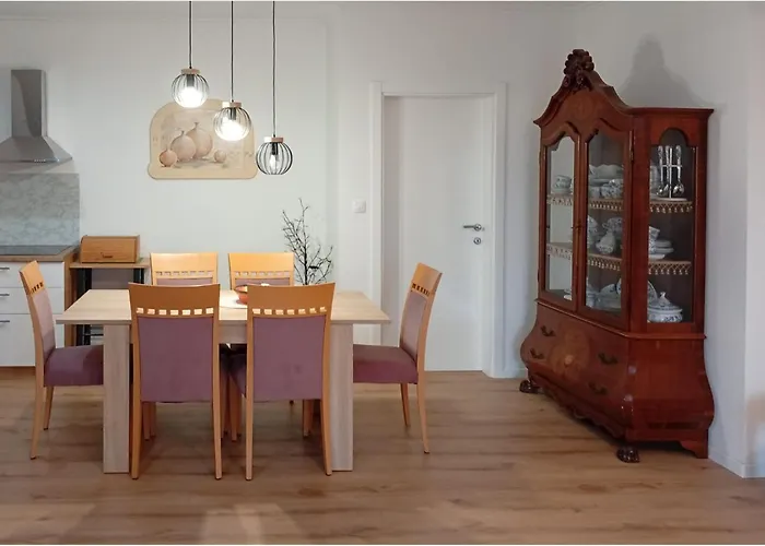 1 Bedroom Amazing In *
